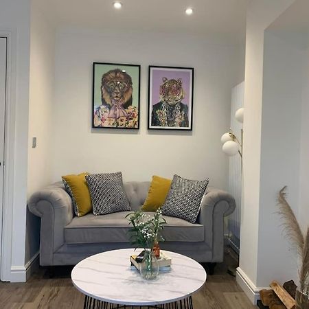 Alto - Lovely 2 Bedroom Serviced Apartment Bristol By Mint Stays Kültér fotó