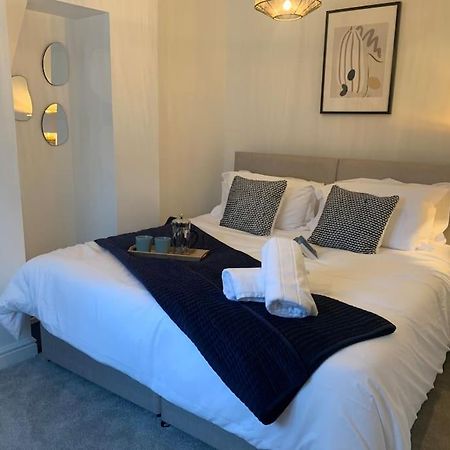 Alto - Lovely 2 Bedroom Serviced Apartment Bristol By Mint Stays Kültér fotó