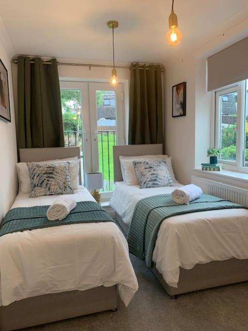 Alto - Lovely 2 Bedroom Serviced Apartment Bristol By Mint Stays Kültér fotó